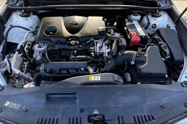Used 2019 Toyota Camry LE image 10