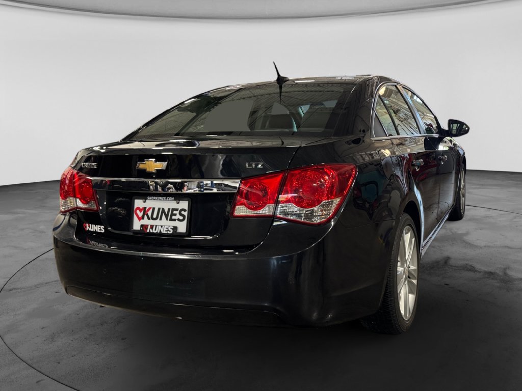 Used 2011 Chevrolet Cruze LTZ FWD image 10