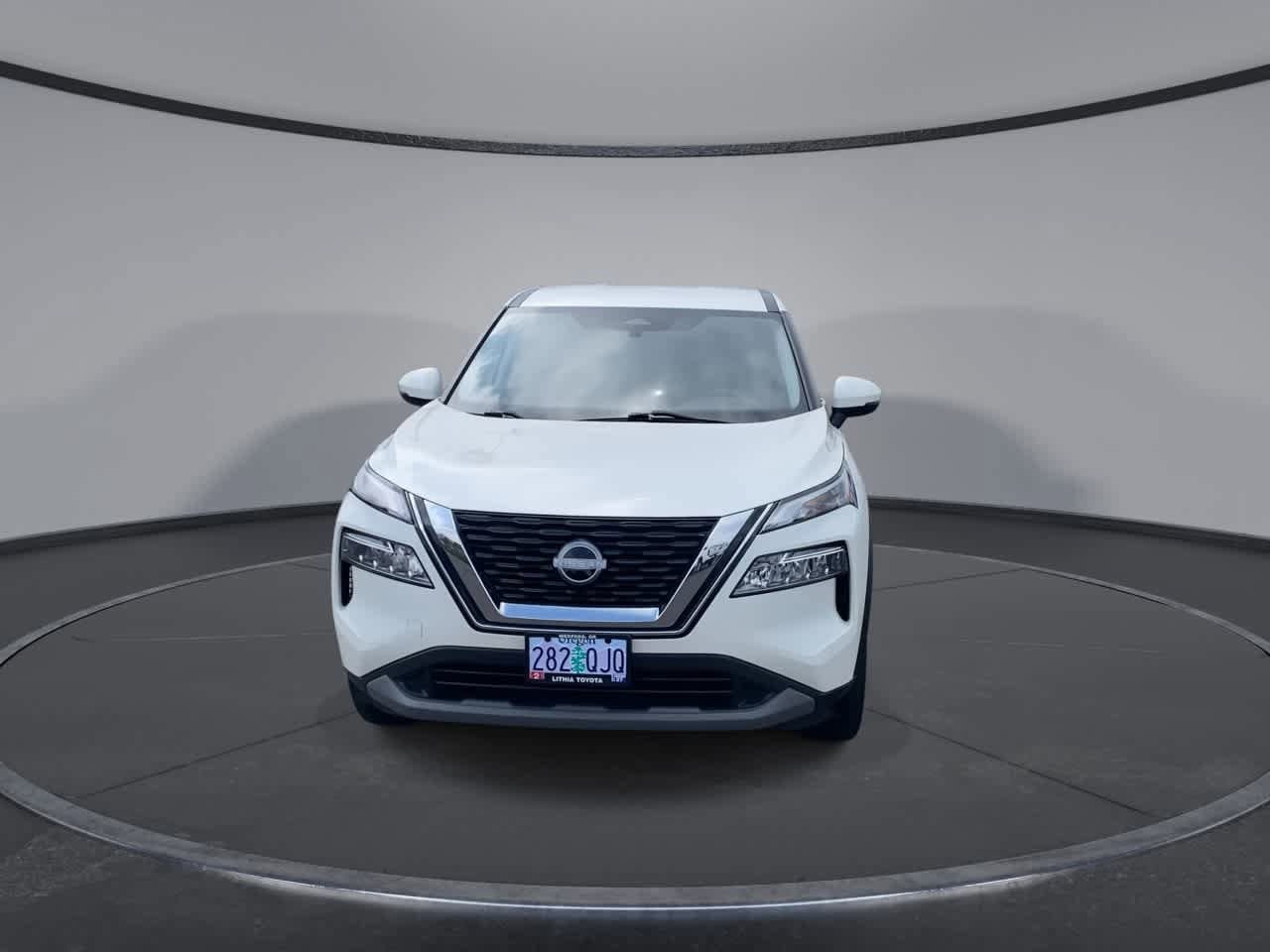 Used 2023 Nissan Rogue SV AWD/4WD image 4