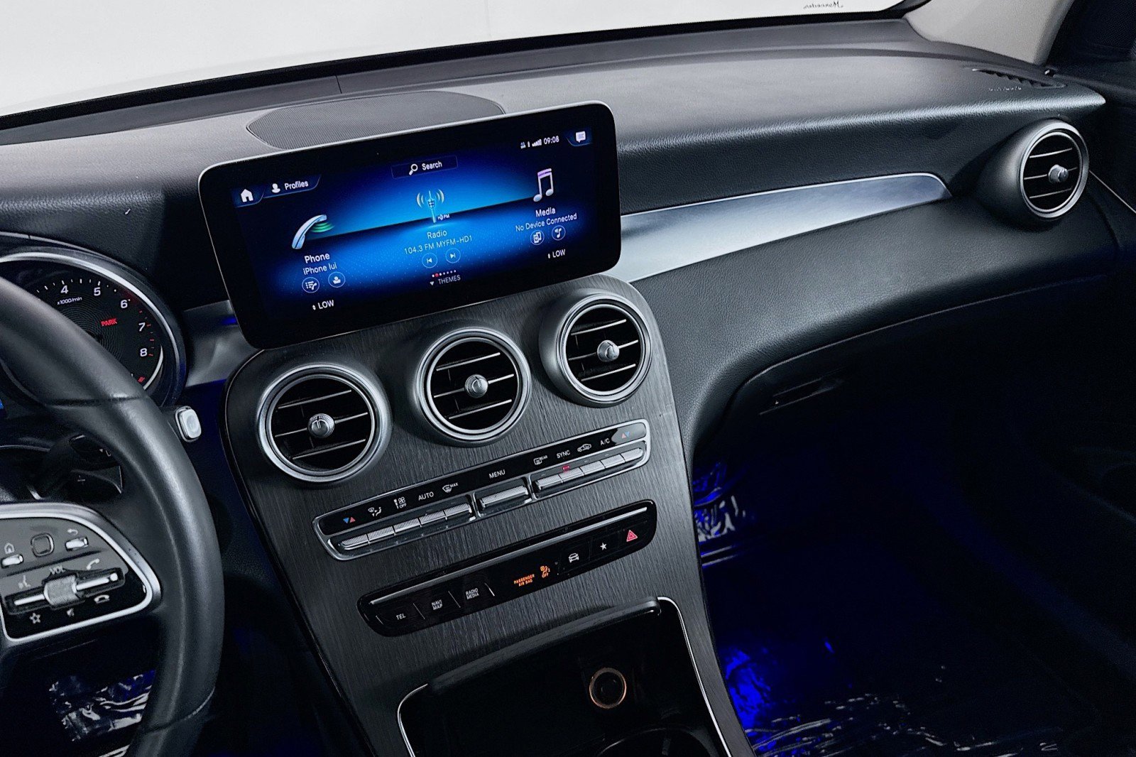 Certified 2021 Mercedes-Benz GLC 300 image 19