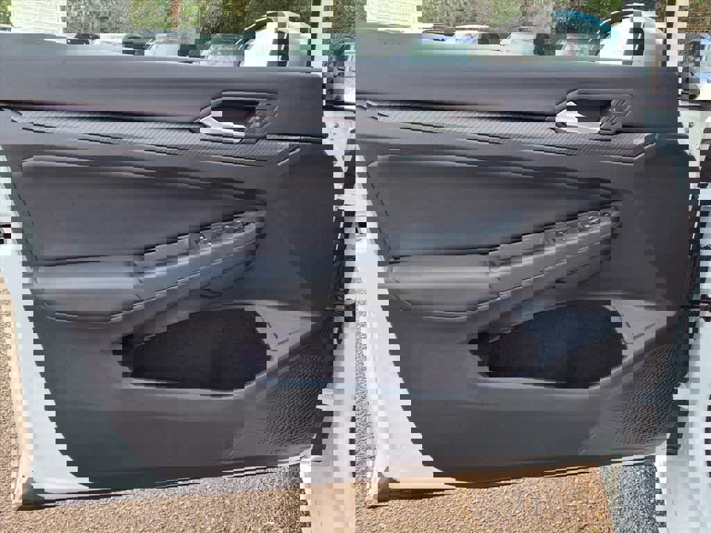 Used 2024 Volkswagen Golf R image 13