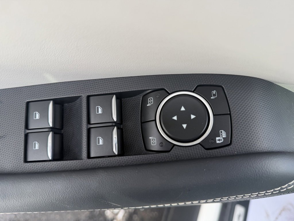 Used 2021 Ford Mustang Mach-E Premium image 21