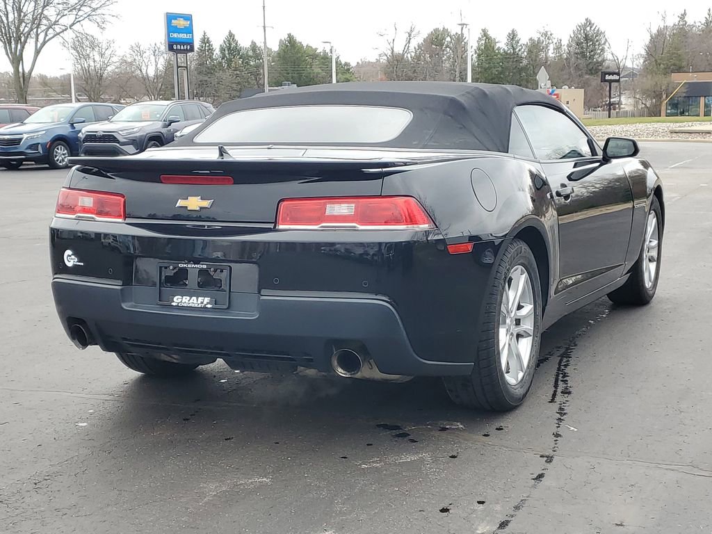 Used 2015 Chevrolet Camaro LT RWD image 3