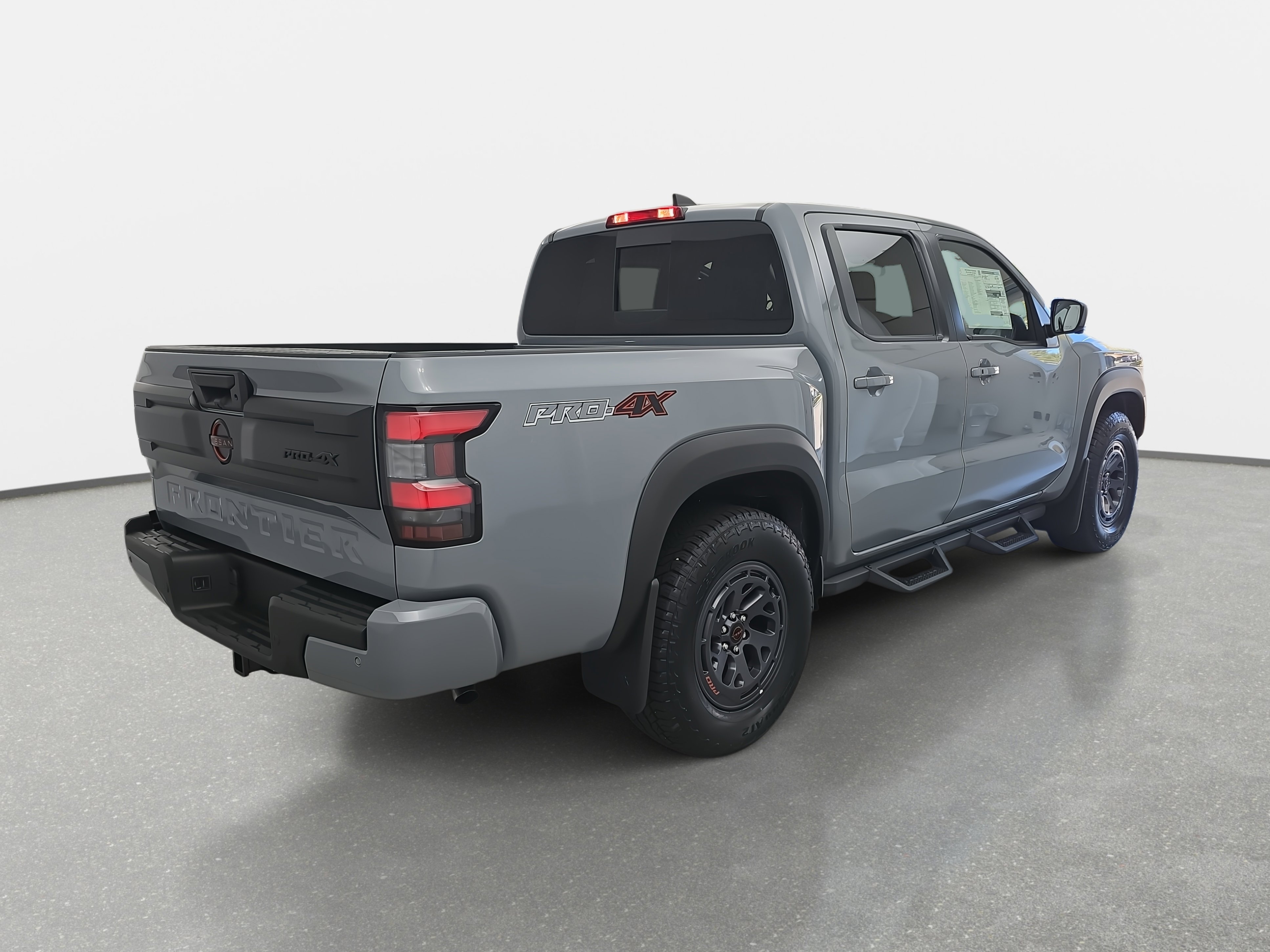 New 2026 Nissan Frontier PRO-4X w/ Pro-4x Convenience Package image 5