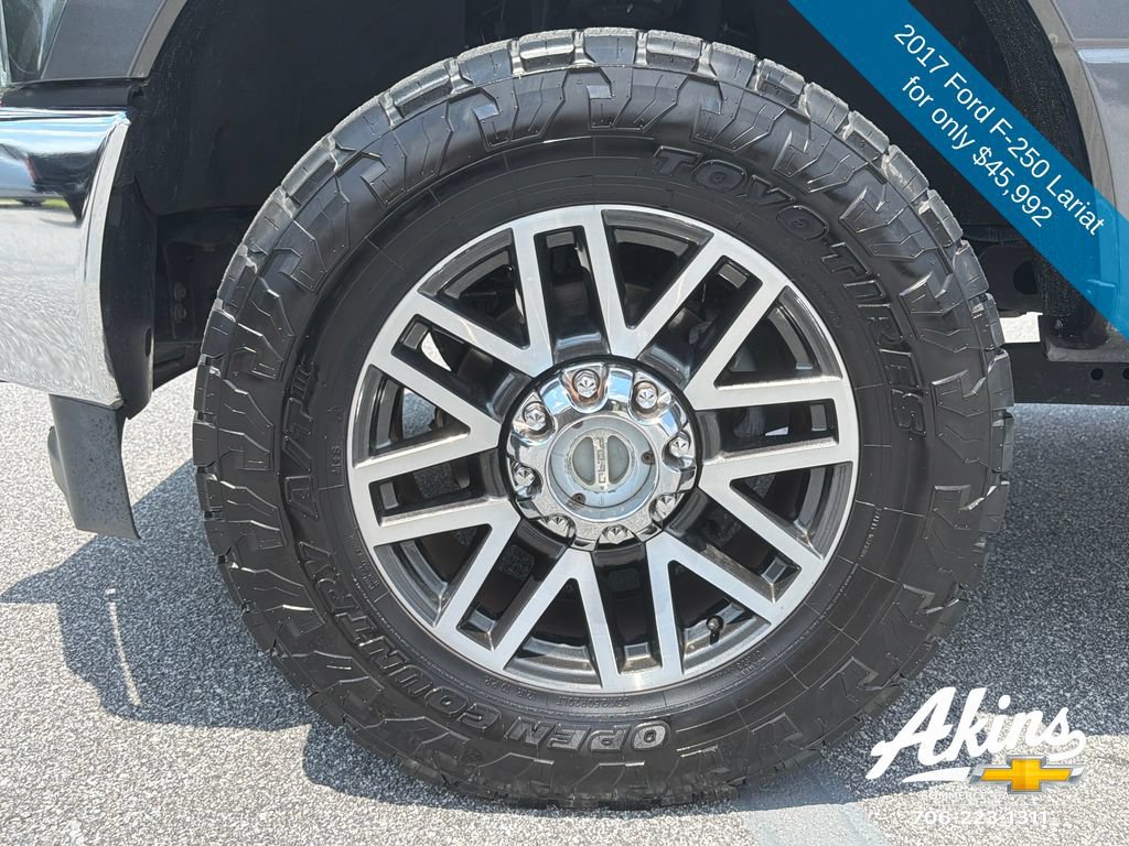Used 2017 Ford F250 Lariat w/ Lariat Ultimate Package AWD/4WD image 14