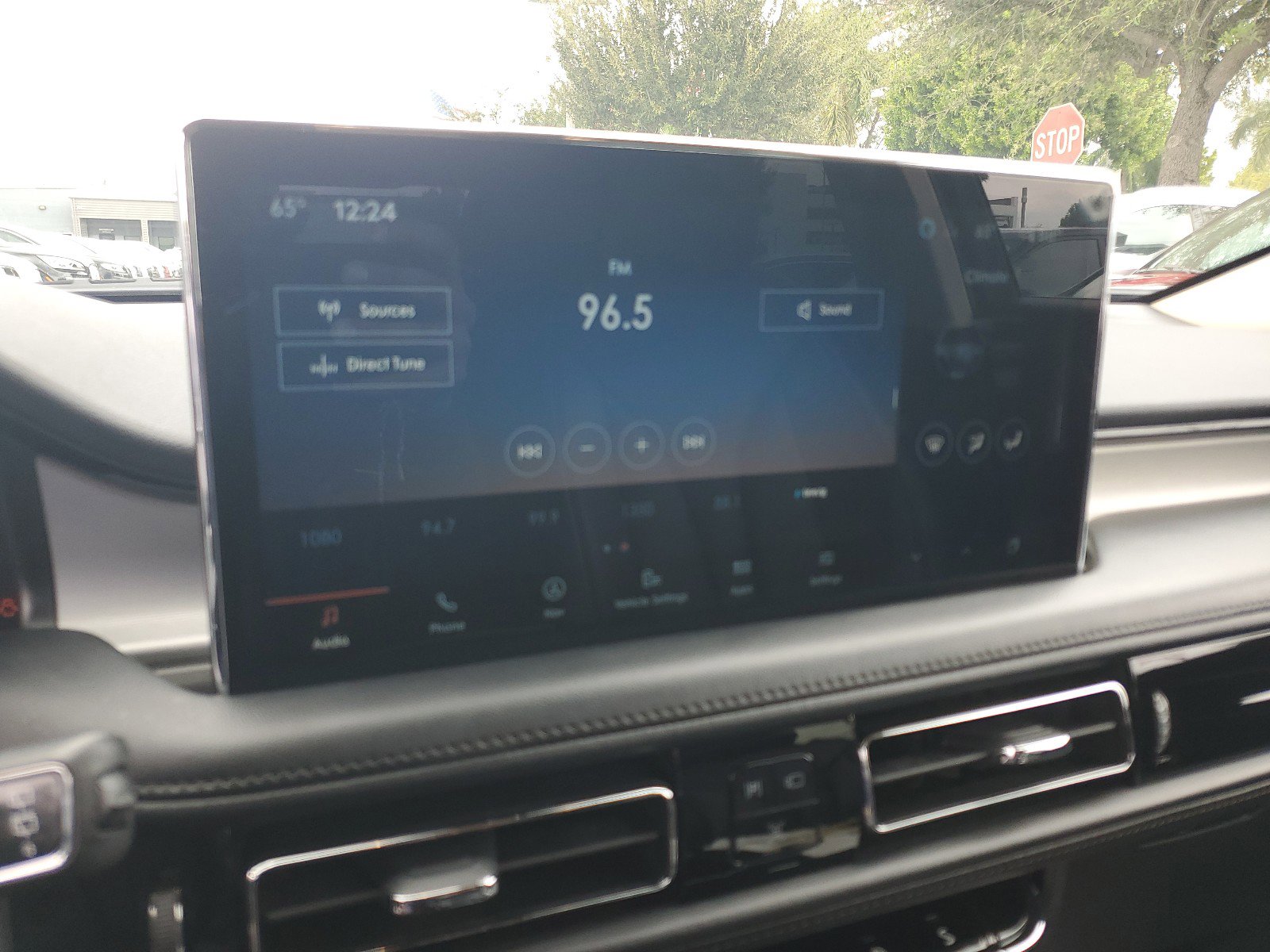 Used 2023 Lincoln Nautilus AWD w/ Premium Package image 22