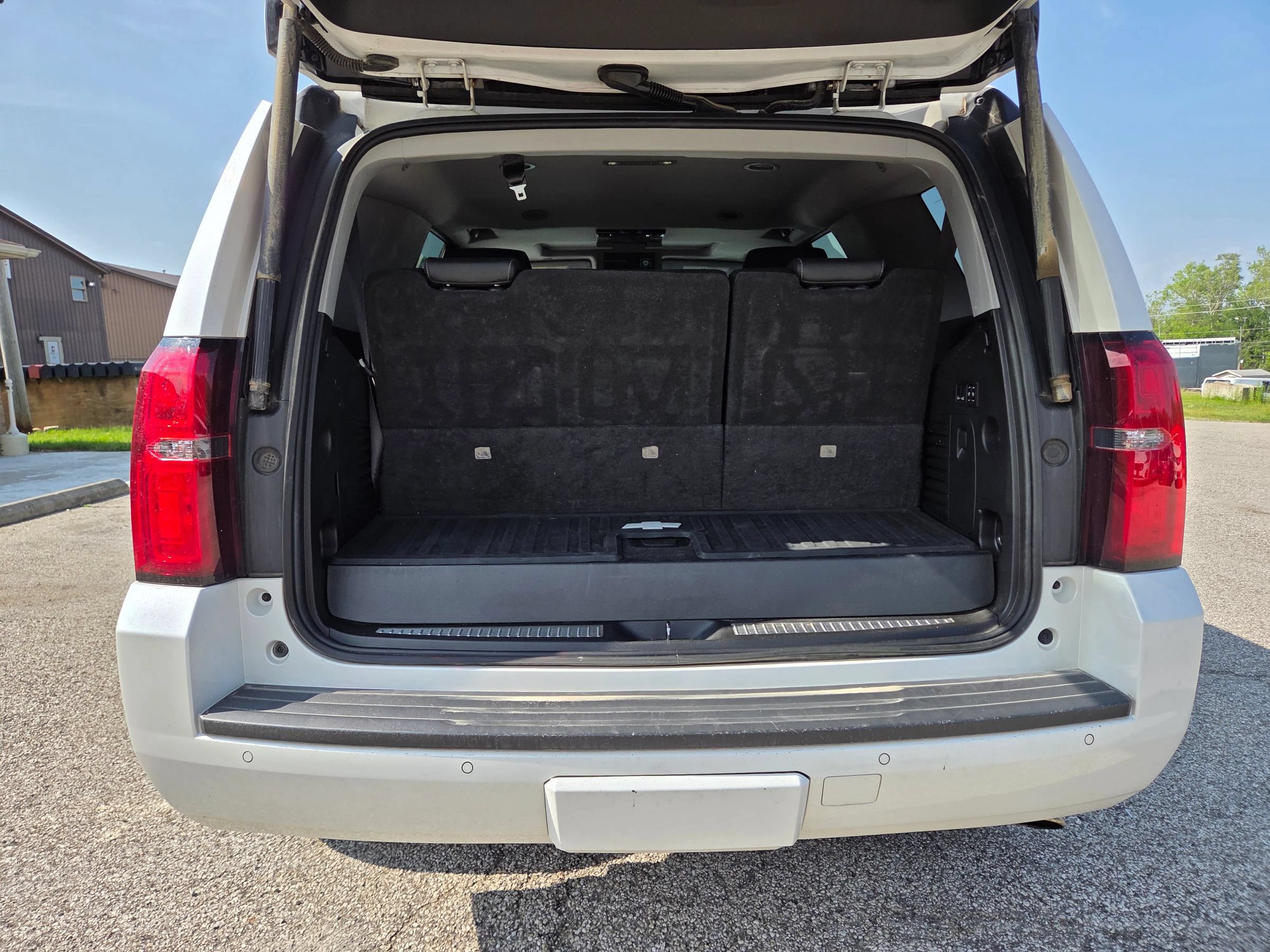 Used 2019 Chevrolet Tahoe LT w/ LT Signature Package AWD/4WD image 20