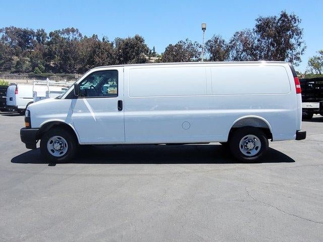 New 2026 Chevrolet Express 2500 Extended w/ Communications Package RWD image 5