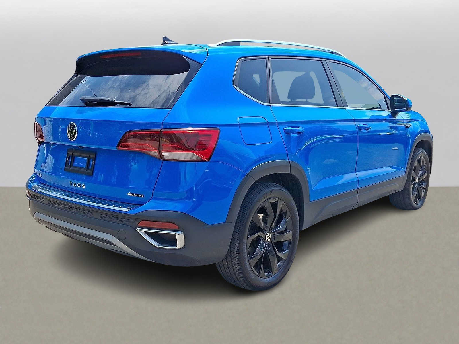 Used 2023 Volkswagen Taos SE AWD/4WD image 31