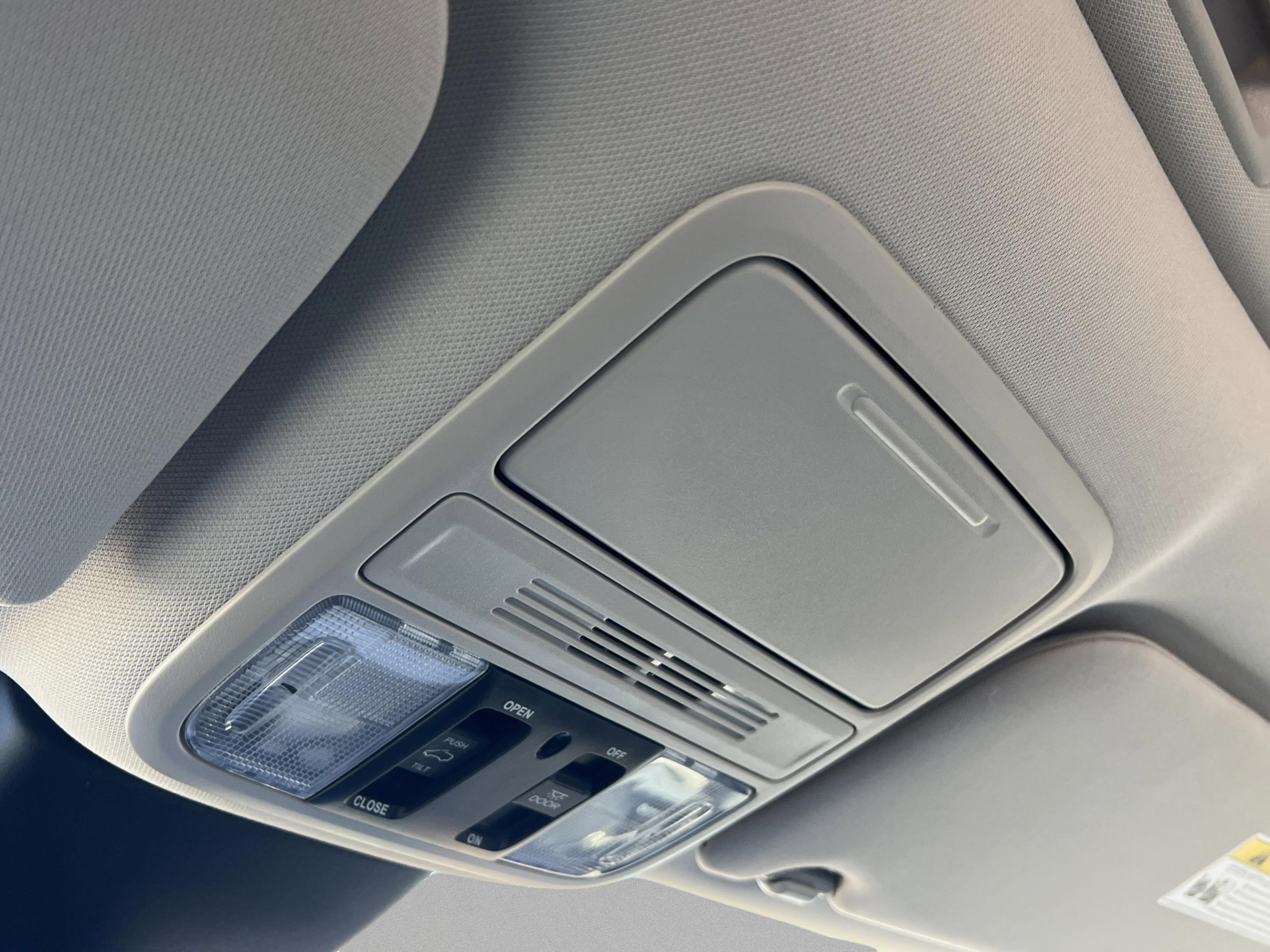 New 2026 Honda Odyssey EX-L image 24