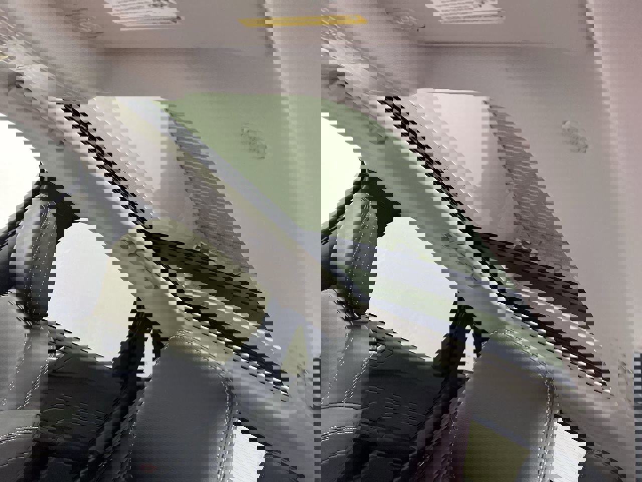 New 2024 Ford Escape SE w/ PHEV Premium Package image 6