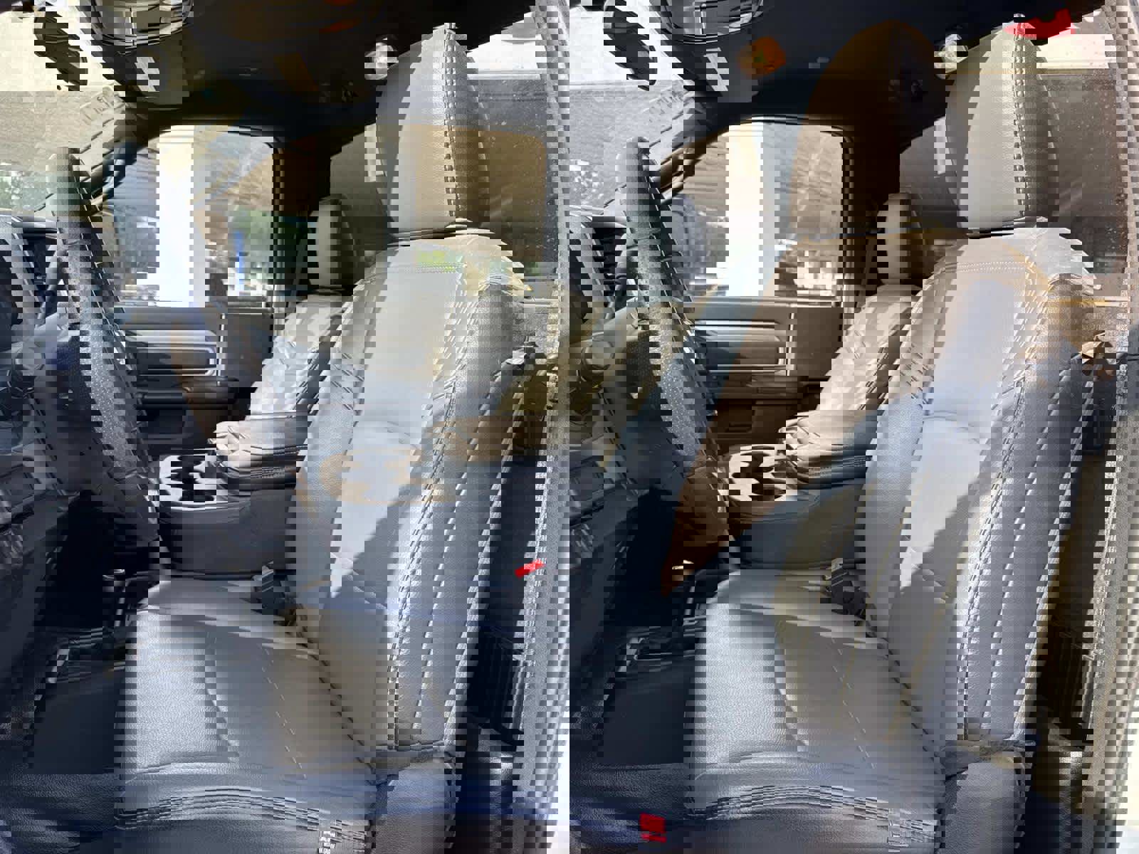 Used 2024 RAM 3500 Tradesman w/ Chrome Appearance Group image 25