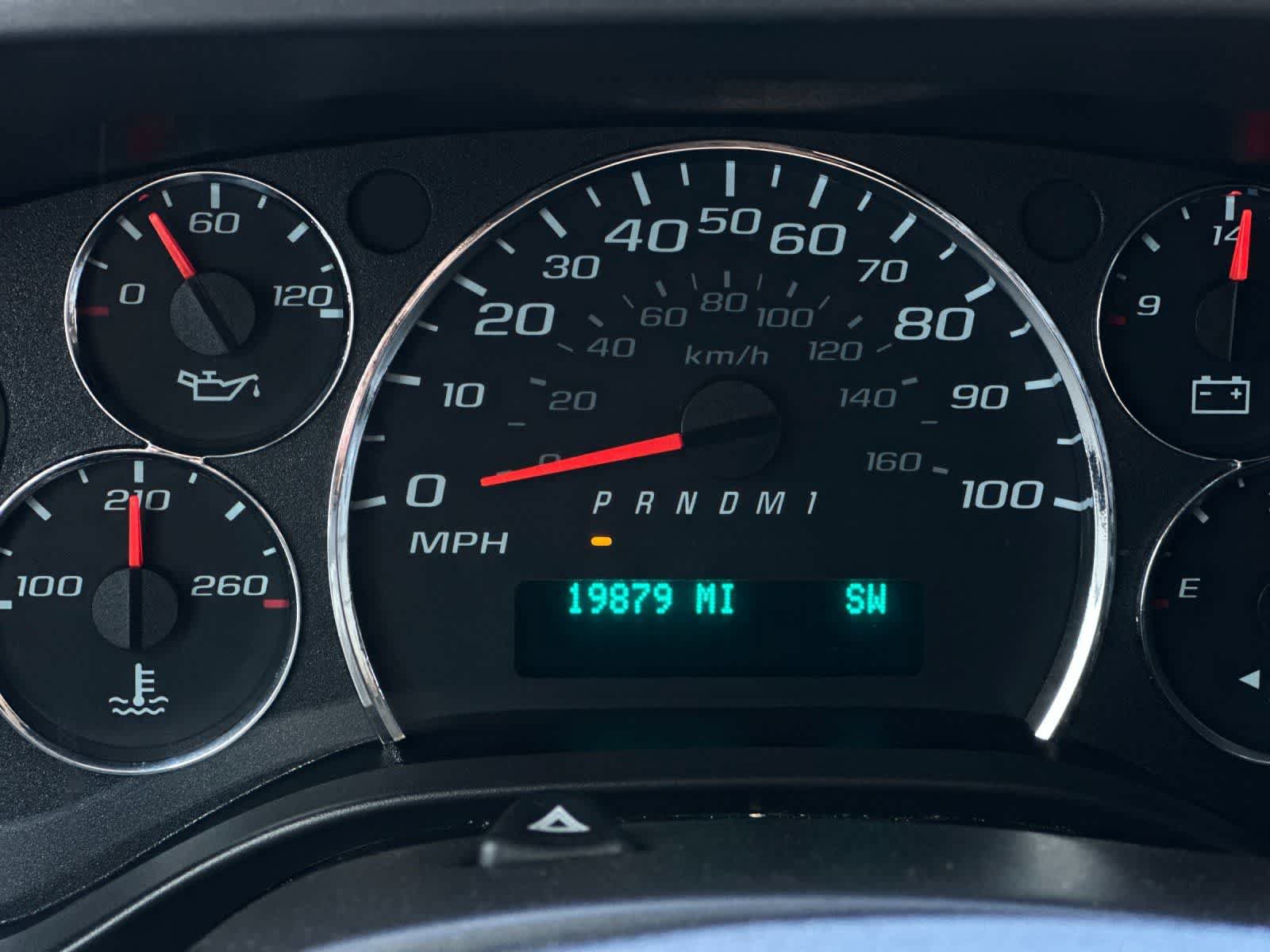 Used 2025 Chevrolet Express 2500 Extended w/ Driver Convenience Package RWD image 24