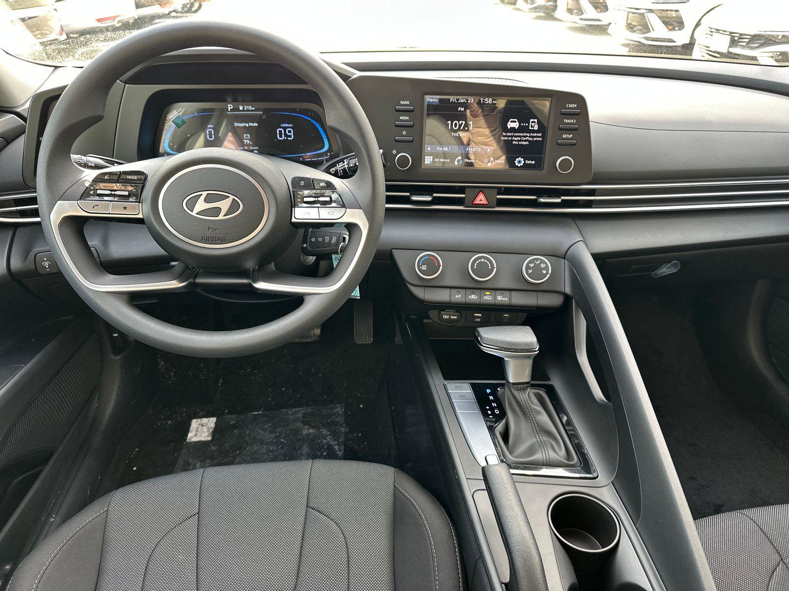 New 2026 Hyundai Elantra SE image 8