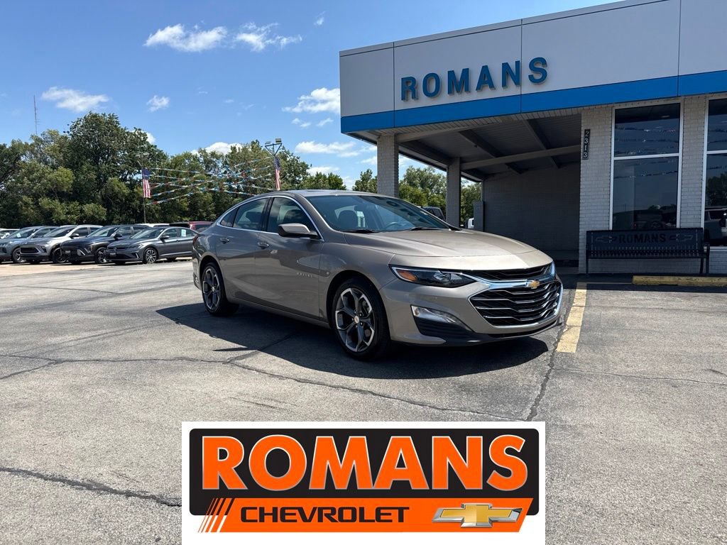 Used 2024 Chevrolet Malibu LT FWD image 1