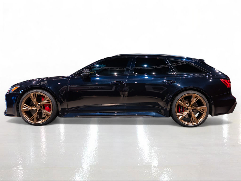 Used 2021 Audi RS 6 AWD/4WD image 3