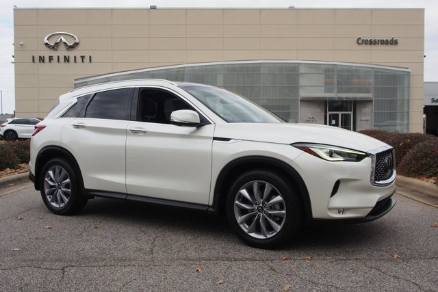 Certified 2022 INFINITI QX50 Essential image 1