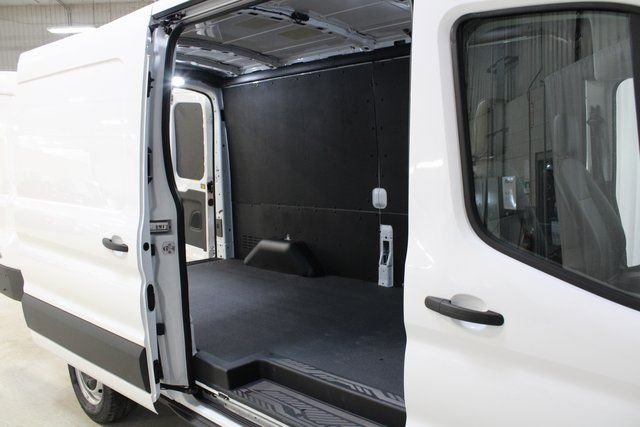 New 2026 Ford Transit 250 148 Medium Roof w/ Load Area Protection Package image 16