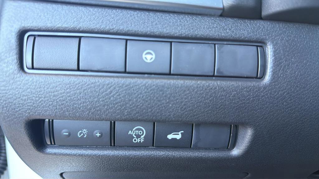 New 2026 Nissan Rogue Dark Armor AWD/4WD image 22