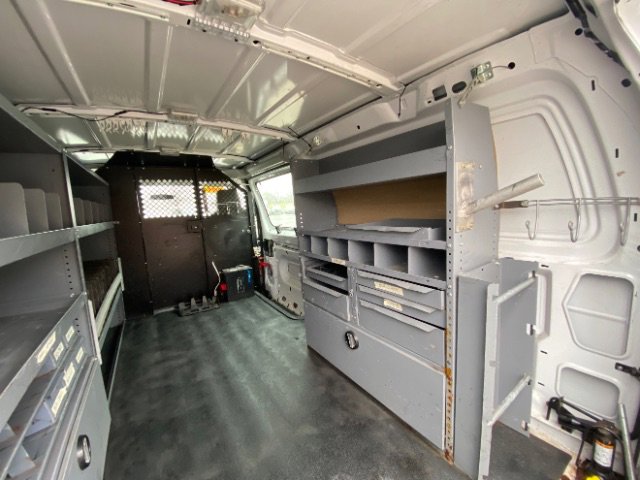 Used 2014 Ford E-150 and Econoline 150 image 6