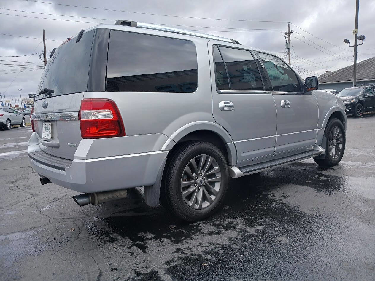 Used 2016 Ford Expedition Limited AWD/4WD image 9