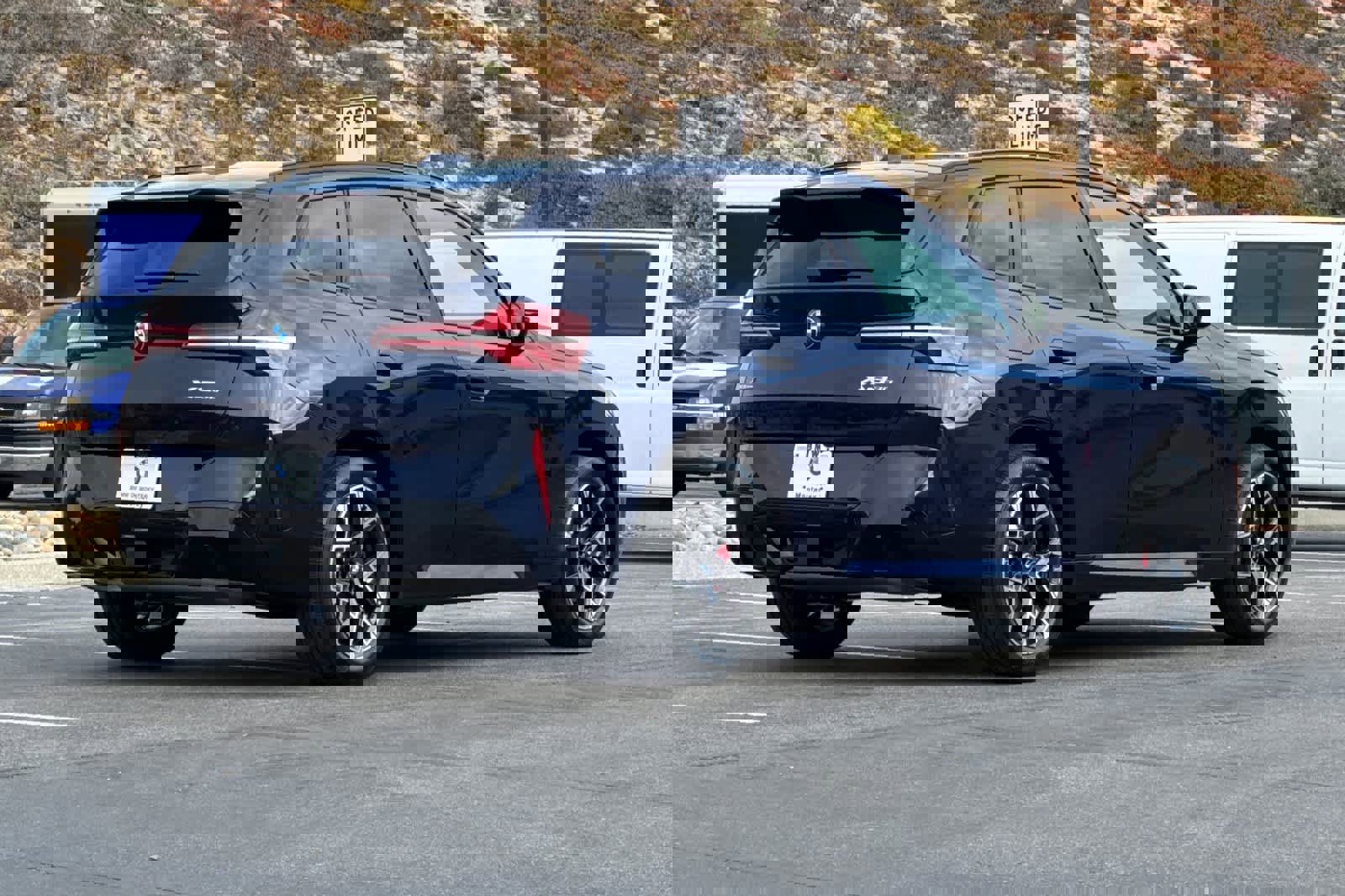 New 2026 BMW X3 xDrive30 w/ Premium Package image 2