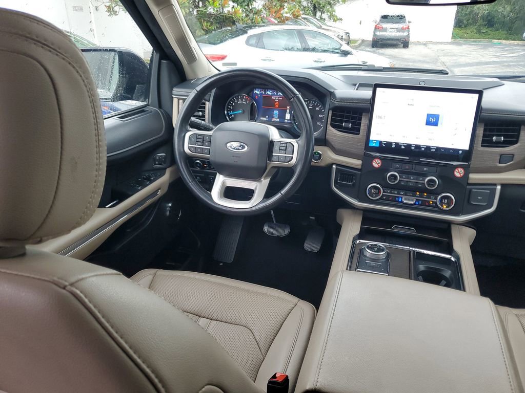 Used 2024 Ford Expedition Max Limited RWD image 15