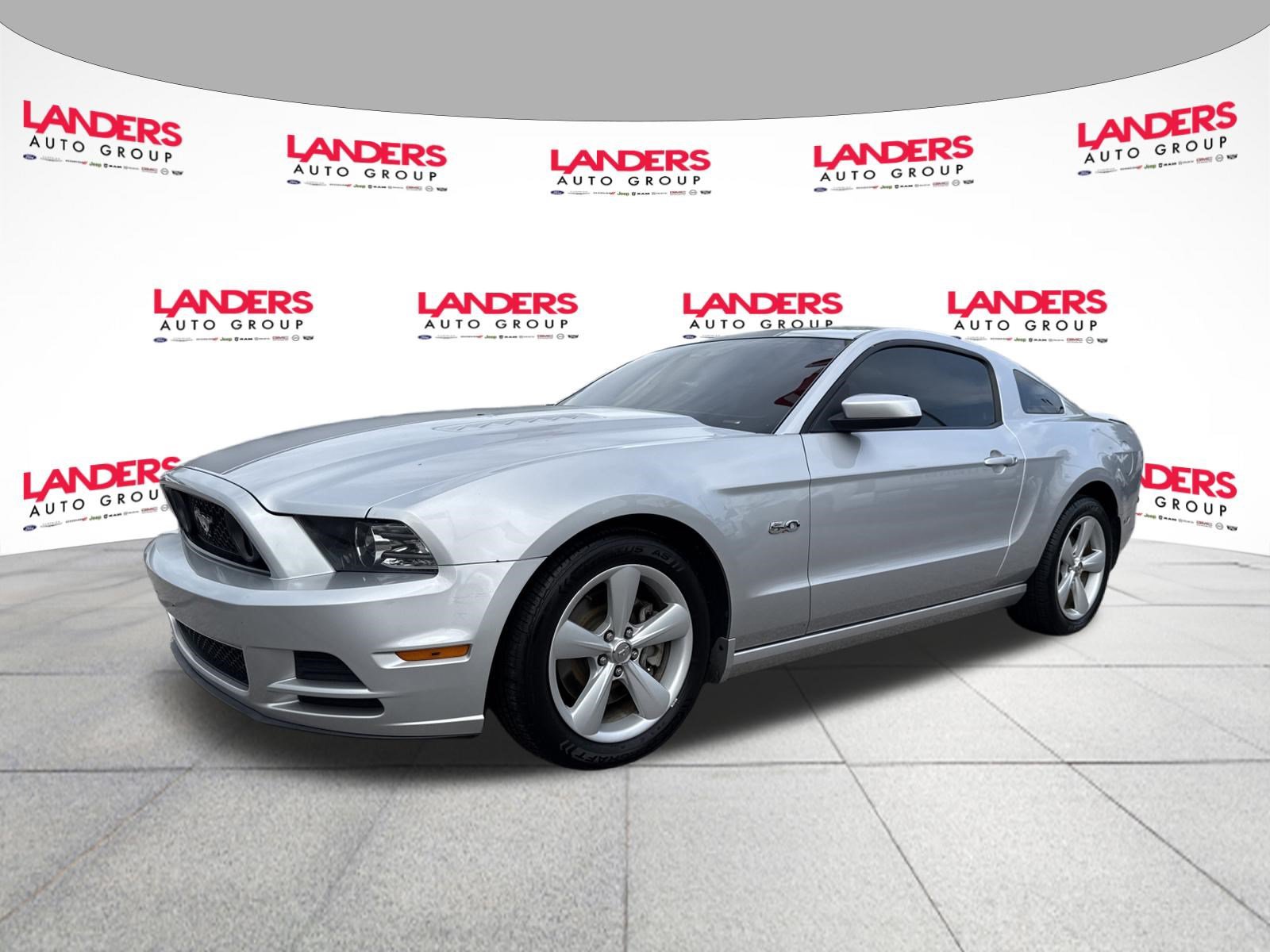 Used 2014 Ford Mustang GT Premium RWD image 11
