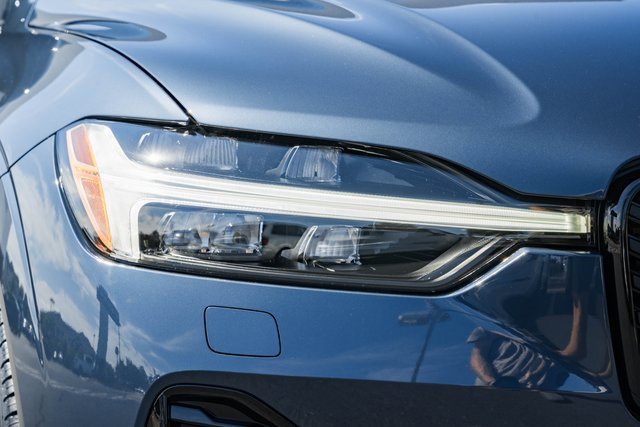 New 2026 Volvo XC60 B5 Ultra w/ Protection Package Premier image 13