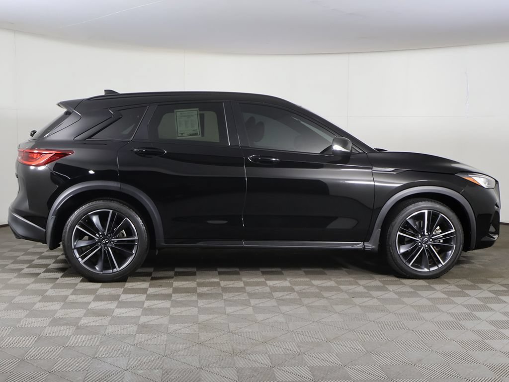 Used 2023 INFINITI QX50 Sport FWD image 18