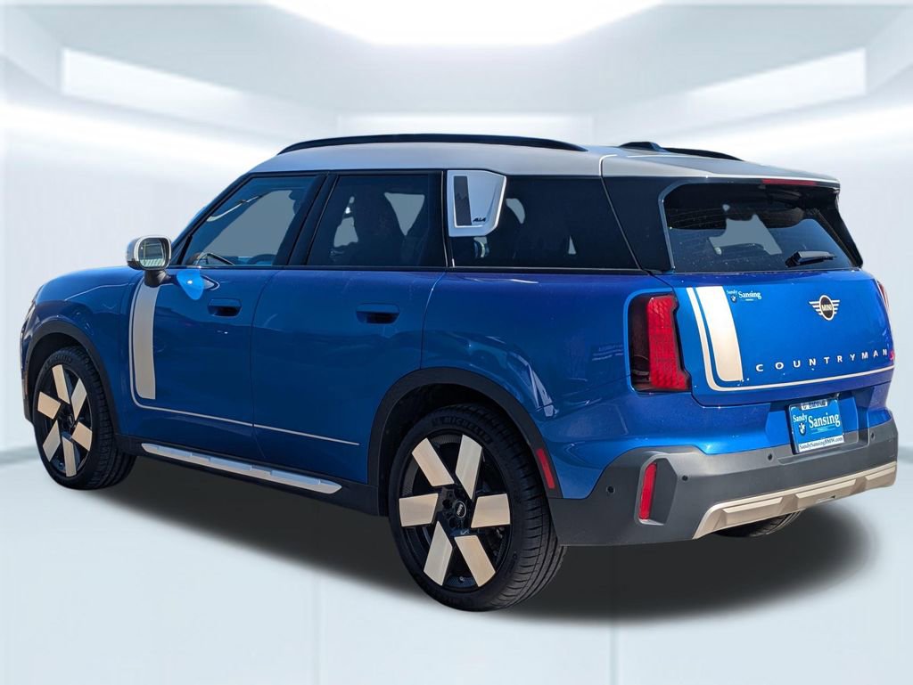 Used 2025 MINI Cooper Countryman S w/ Comfort Package Max image 2