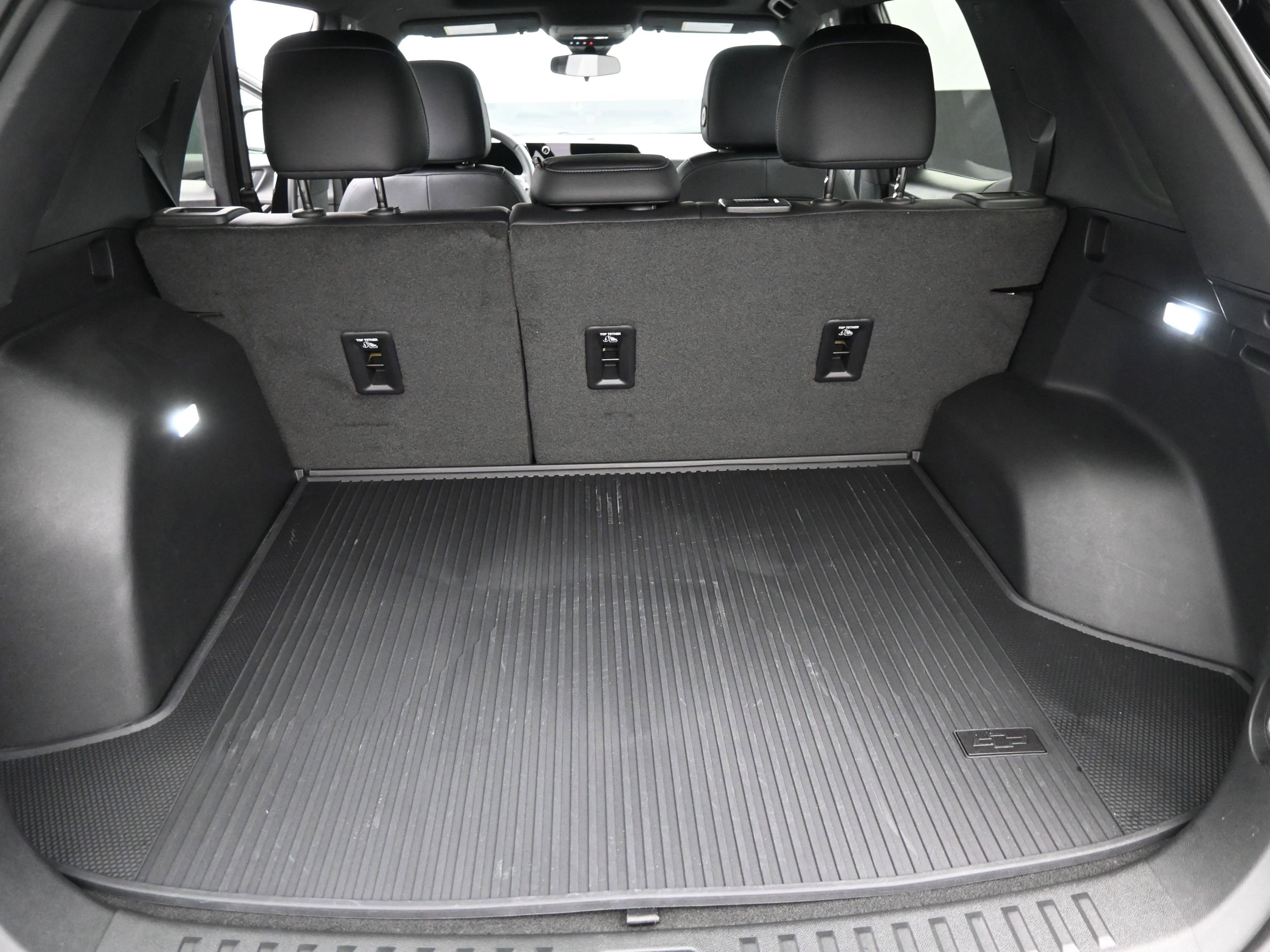 Used 2025 Chevrolet Equinox LT w/ Convenience Package II image 18