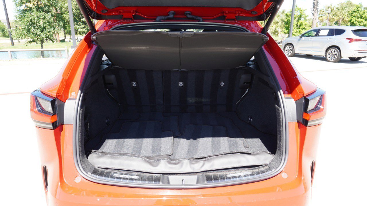 Used 2024 Lexus NX 250 FWD w/ Towing Package (2000 Lbs) image 34