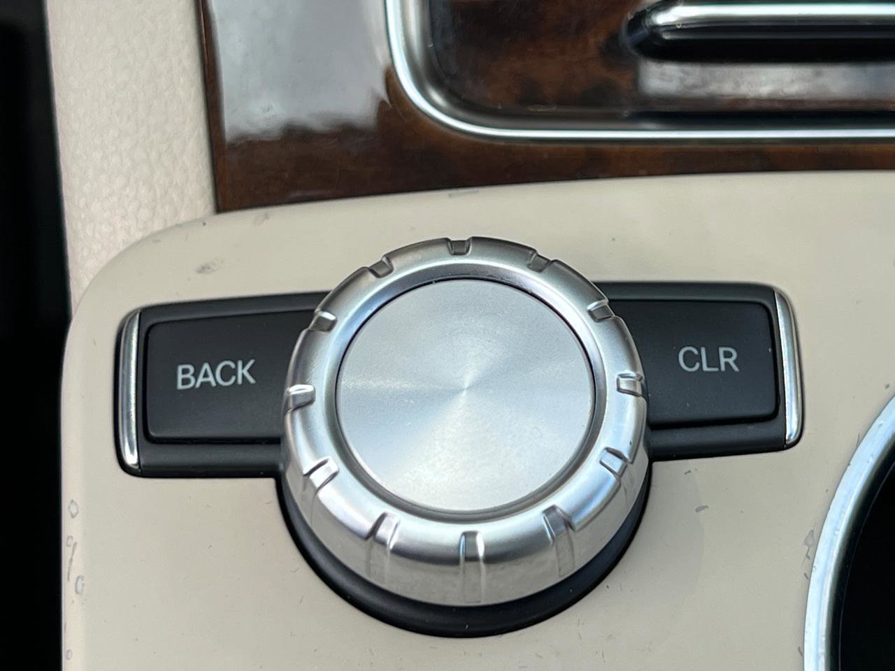 Used 2013 Mercedes-Benz GLK 350 4MATIC image 26