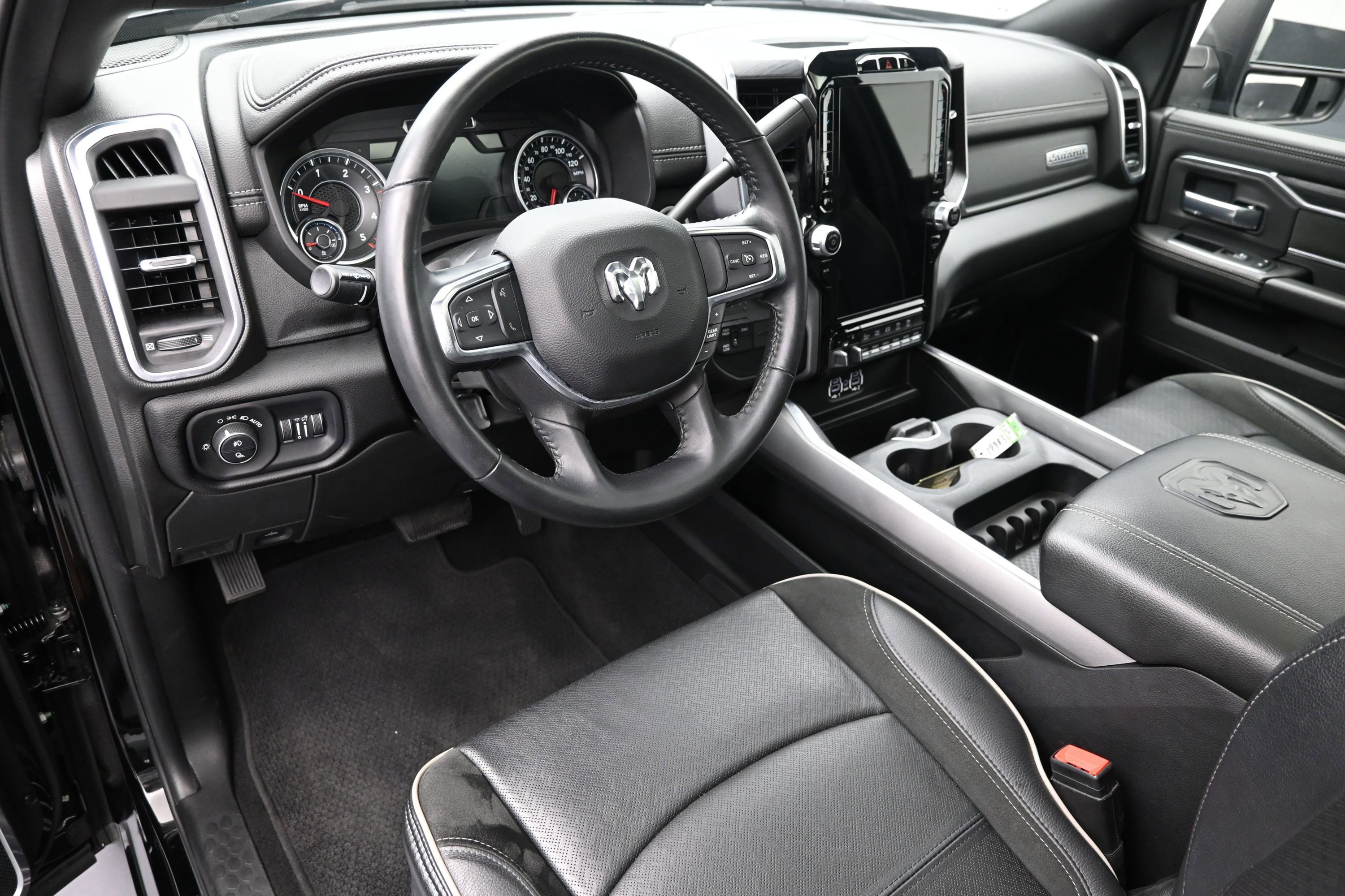 Used 2024 RAM 3500 Laramie w/ Night Edition AWD/4WD image 22