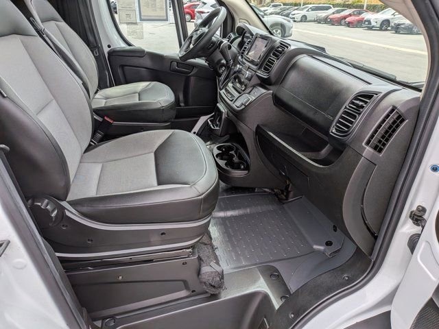 Used 2025 RAM ProMaster 2500 w/ Convenience Group FWD image 5