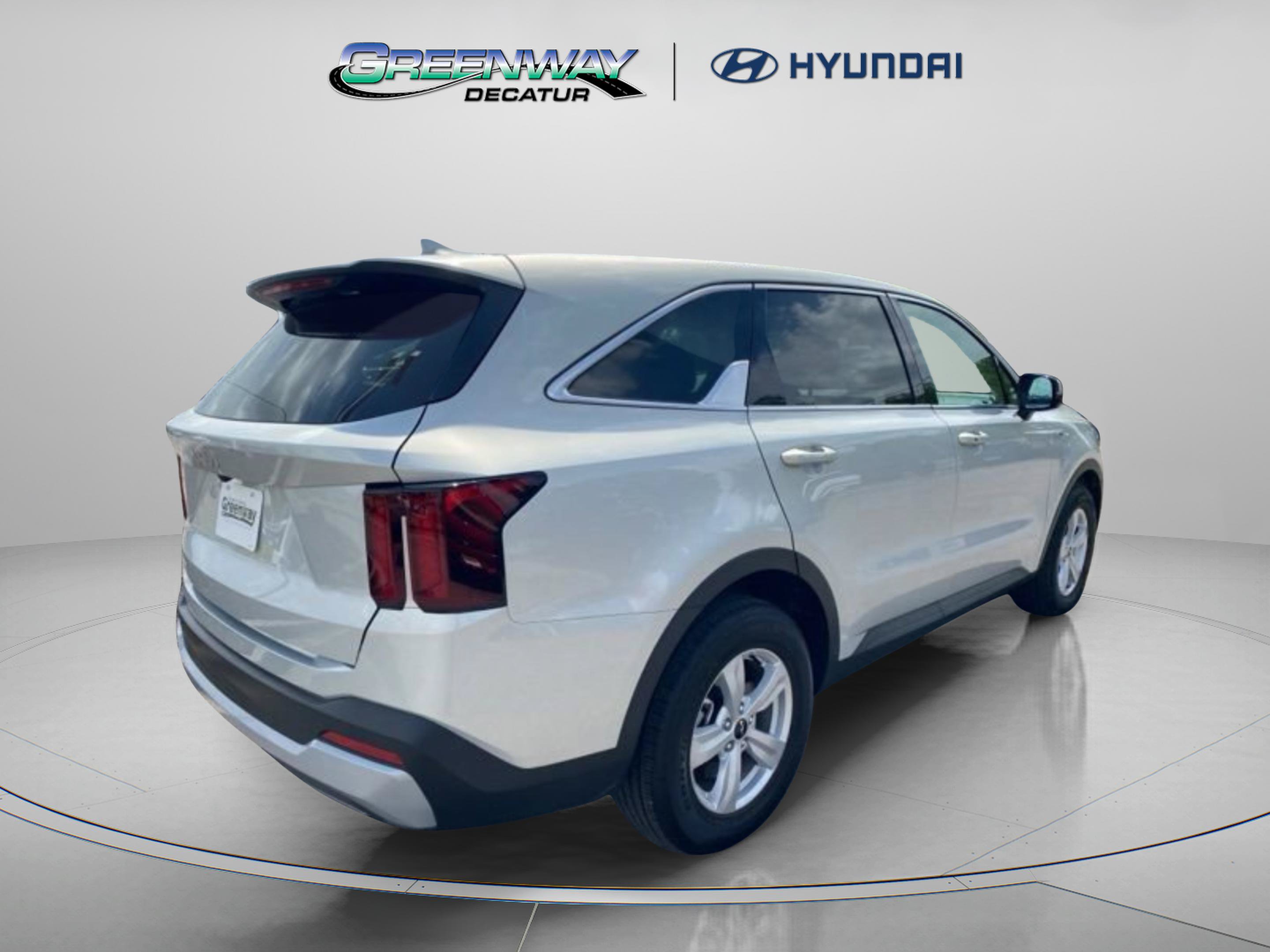 Used 2026 Kia Sorento LX FWD image 7