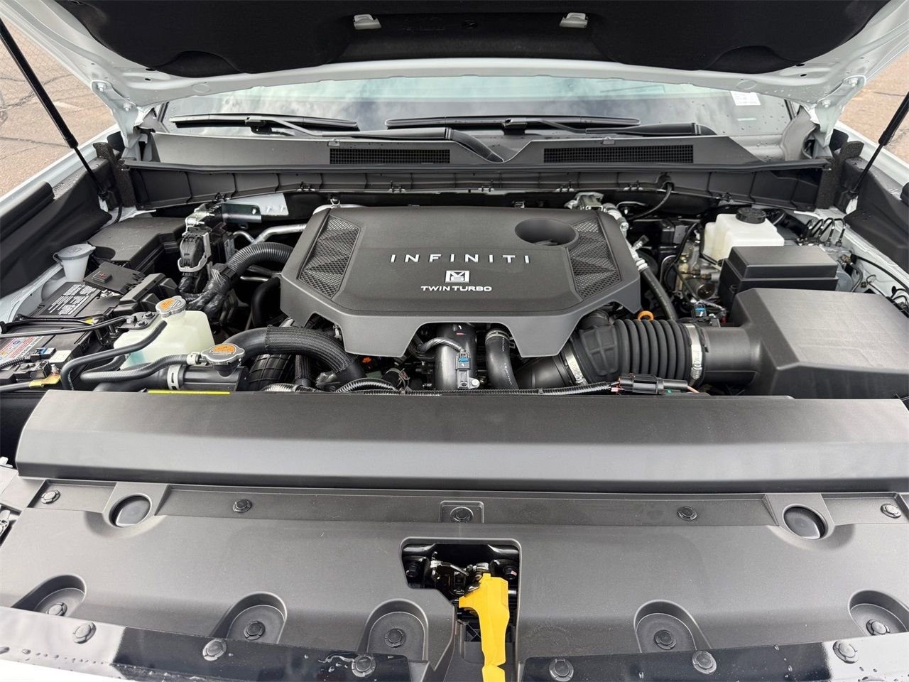 New 2026 INFINITI QX80 Luxe AWD/4WD image 11
