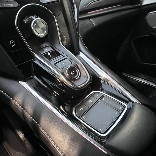 Certified 2024 Acura RDX w/ Technology Package image 18