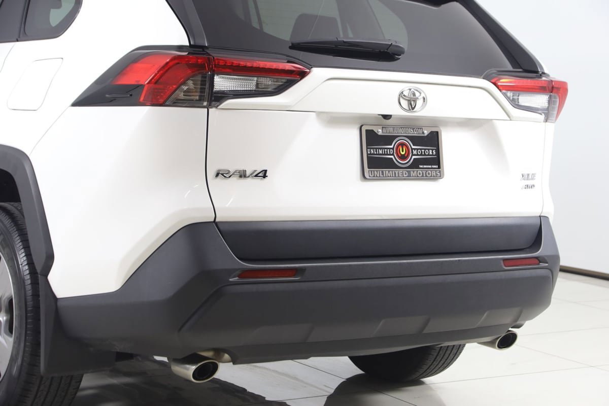 Used 2024 Toyota RAV4 XLE w/ Convenience Package AWD/4WD image 22
