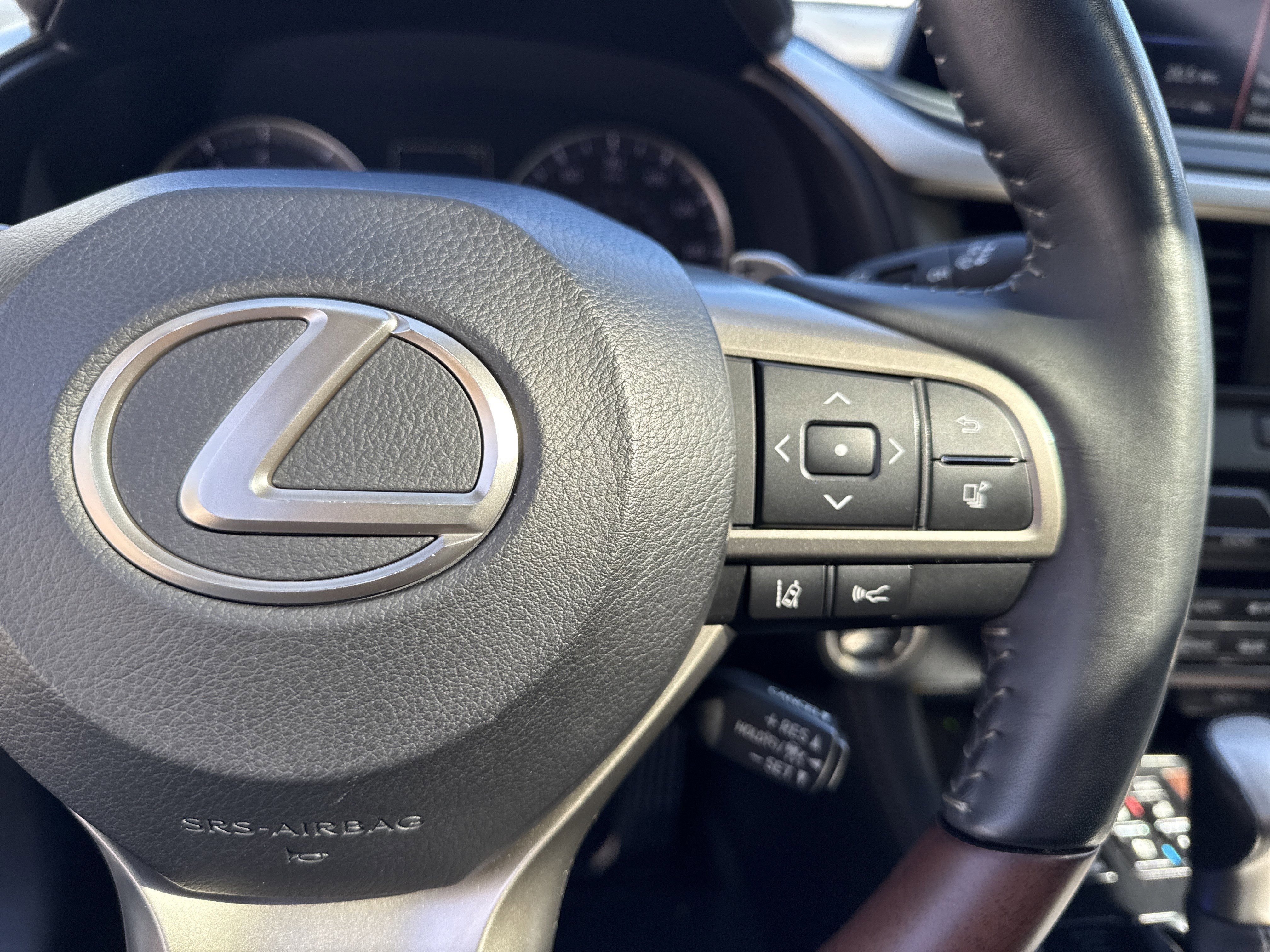 Used 2022 Lexus RX 350 FWD w/ Premium Package image 25