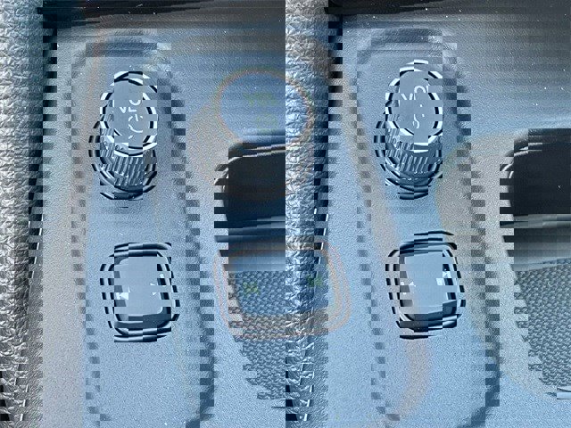 Certified 2025 Acura MDX FWD image 18