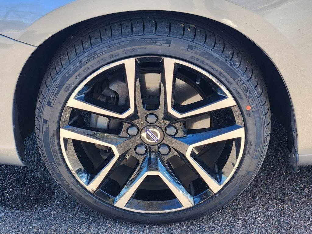 Used 2018 Volvo S60 T5 Dynamic w/ Protection Package image 22