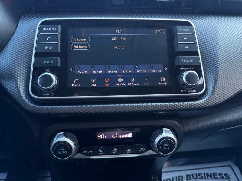 Used 2020 Nissan Kicks SV image 17