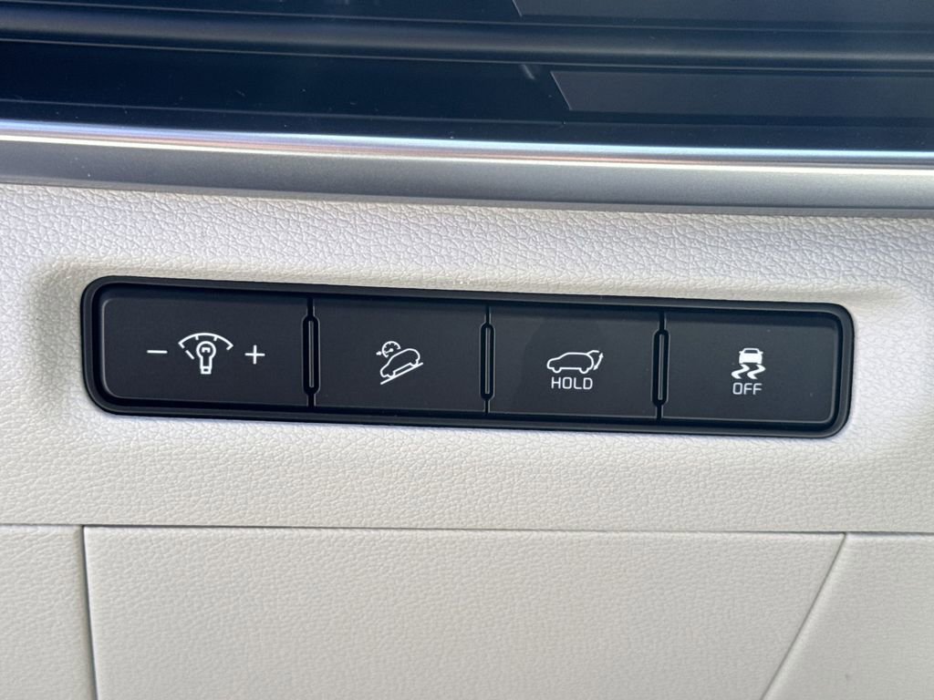 New 2025 Kia Telluride S image 16