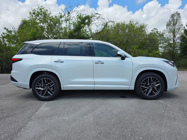New 2026 Lexus TX 350 AWD image 2