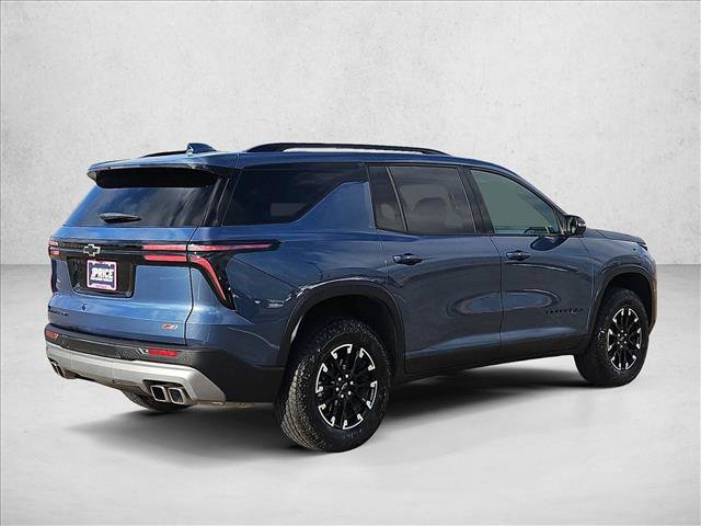 Used 2025 Chevrolet Traverse Z71 AWD/4WD image 5