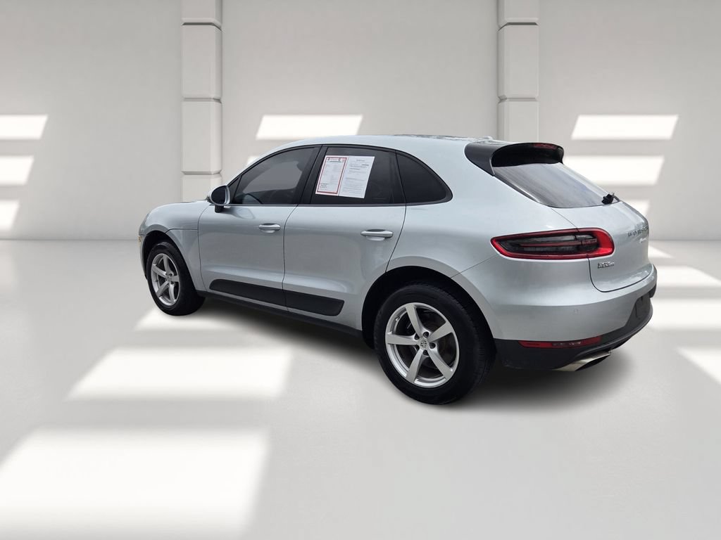 Used 2018 Porsche Macan AWD/4WD image 8