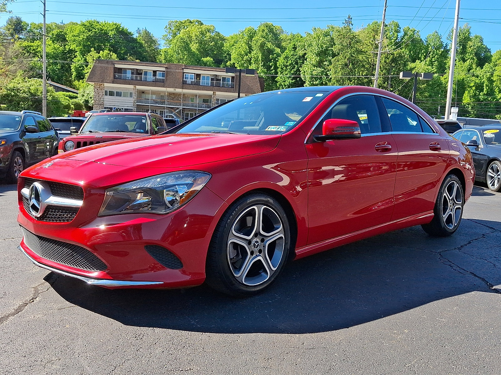 Used 2018 Mercedes-Benz CLA 250 4MATIC image 3