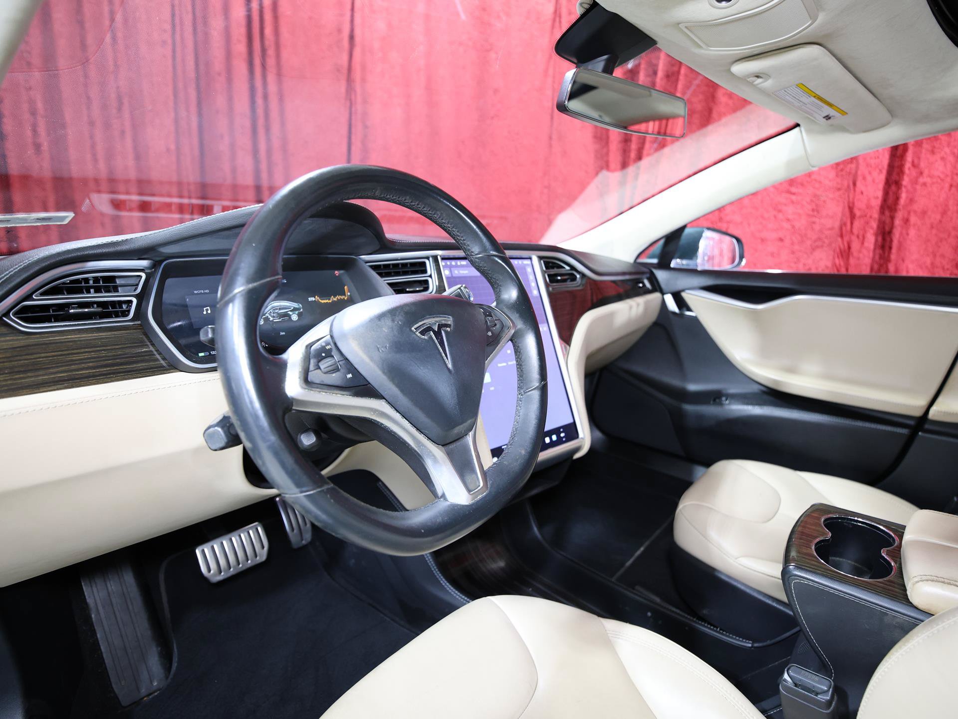 Used 2014 Tesla Model S 85 RWD image 12